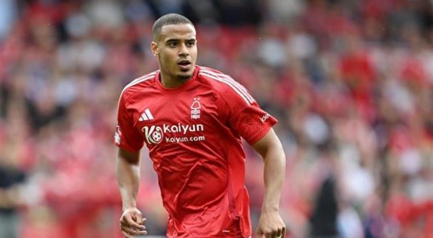 Murillo là mục tiêu bổ sung hệ thống phòng ngự của Man United.