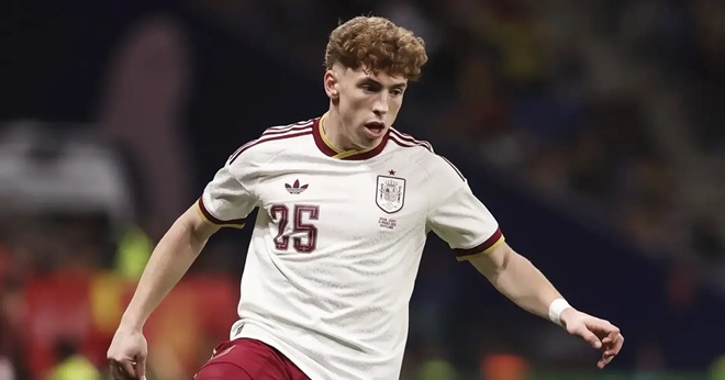 Munoz là cái tên mà Barca đang theo dõi.