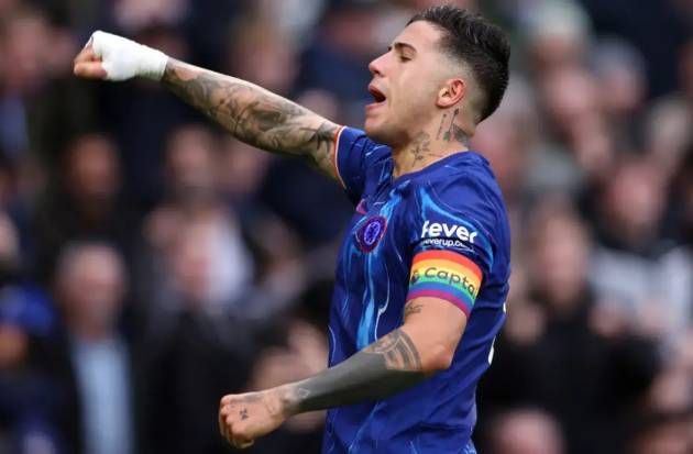 Ảnh bài viết Saha giục Man Utd ngáng đường Real vụ mua Enzo Fernandez