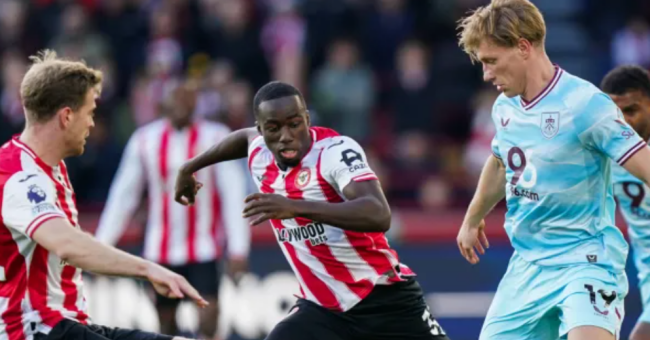 Burnley hiện đứng thứ 19 trên BXH.