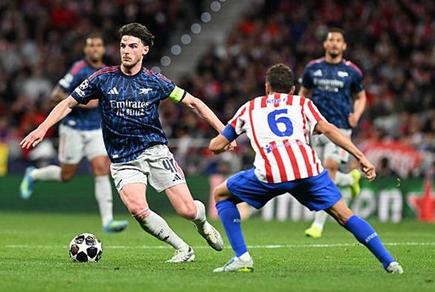 Arsenal đã vượt qua sức ép tại Tây Ban Nha để cầm hòa Atletico Madrid.