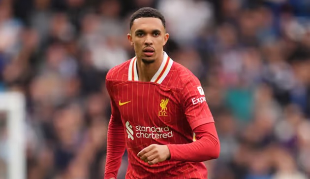 Liverpool đang thiếu một chân chuyền như Alexander-Arnold.