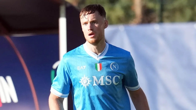 Liverpool theo sát Sam Beukema.