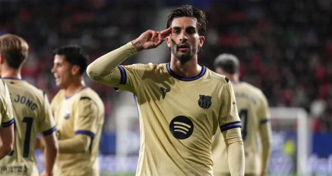 Ảnh bài viết Yamal hào hứng ăn mừng bàn thắng của Ferran Torres