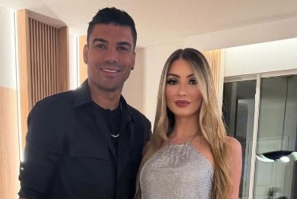 Casemiro và người vợ của anh.