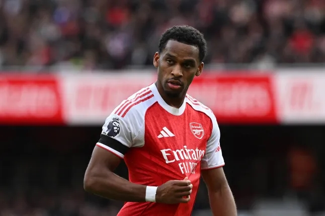 Ảnh bài viết Ký mới Timber, Arsenal dọn đường tiễn Ben White
