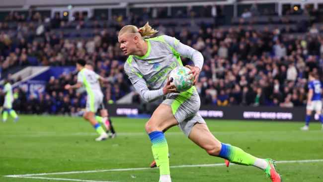 Ảnh bài viết CĐV Man City vội vã trở lại sau bàn thắng của Haaland