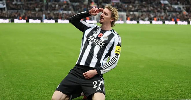 Woltemade có thể cân nhắc rời Newcastle.