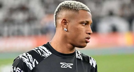 Ảnh bài viết Arsenal đàm phán chiêu mộ tiền vệ Danilo của Botafogo