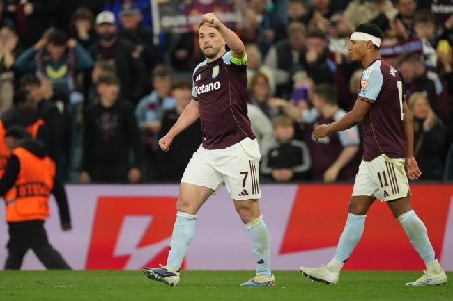 Ảnh bài viết 5 điểm nhấn Aston Villa 4-0 Nottingham: Emery cao tay; 156 giây lịch sử của John McGinn