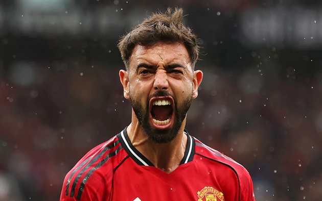 Ảnh bài viết Declan Rice xứng đáng hơn Bruno Fernandes cho giải FWA