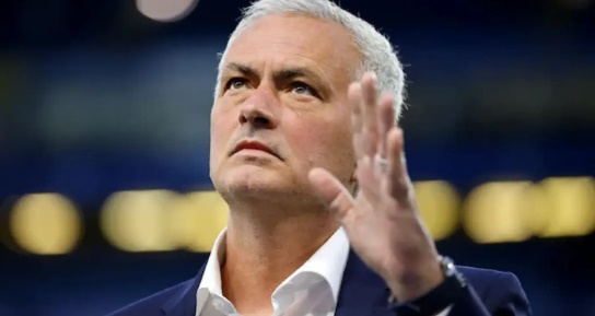Real có những cuộc đàm phán tích cực với Mourinho.