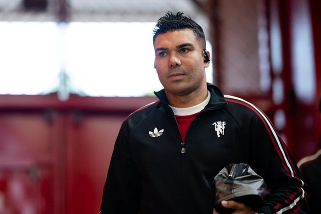 Ảnh bài viết Vì sao Casemiro không được đăng ký thi đấu trước Sunderland?