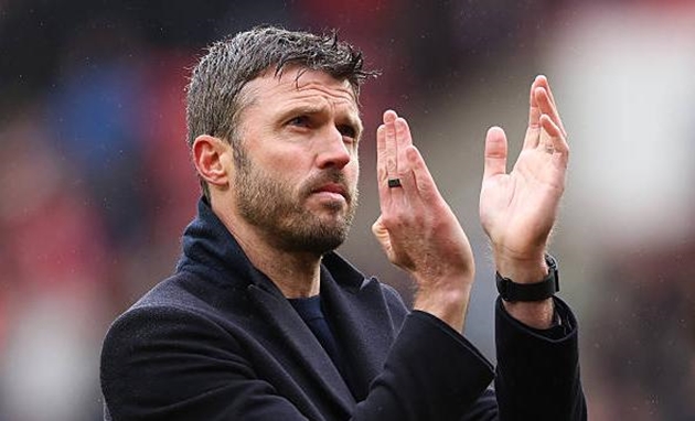 Michael Carrick lên tiếng bảo vệ học trò sau trận hòa Sunderland.