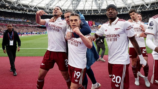 Ảnh bài viết Tỷ lệ vô địch của Arsenal tăng vọt sau trận thắng West Ham
