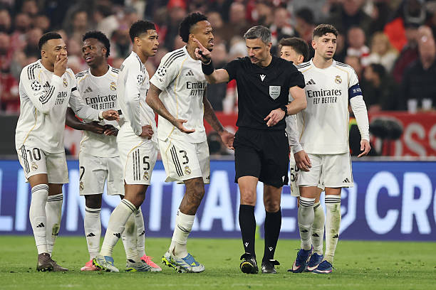 Ảnh bài viết Điều gì đang chờ đợi Real Madrid sau mùa giải thảm họa?