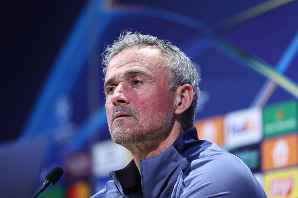 Ảnh bài viết Luis Enrique bỏ lễ trao giải để nghiên cứu về Arsenal