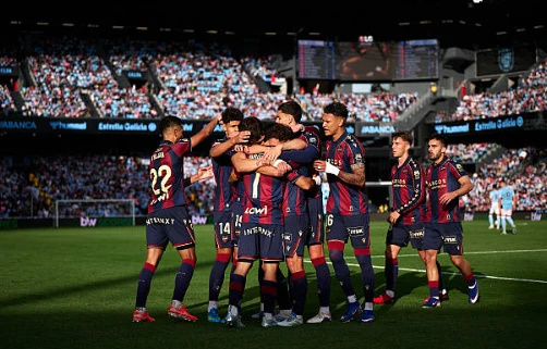Ảnh bài viết Levante ngược dòng hạ Celta Vigo trong trận cầu 5 bàn