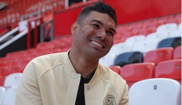 Ảnh bài viết Casemiro nêu lý do Carrick xứng đáng ở lại