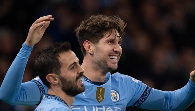 Ảnh bài viết Stones và Silva được Man City vinh danh đặc biệt