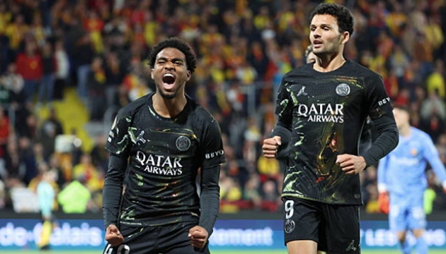 Ảnh bài viết Thắng Lens, PSG lên ngôi Ligue 1 thuyết phục ngay tại chảo lửa Bollaert