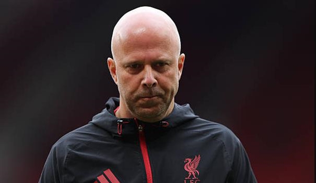 Arne Slot nhiều khả năng sẽ tiếp tục dẫn dắt Liverpool.