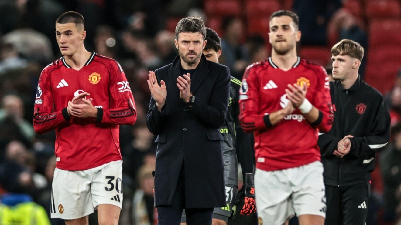 Michael Carrick sẽ phải giúp Man Utd đối phó với lịch thi đấu khắc nghiệt hơn ở mùa giải tới.