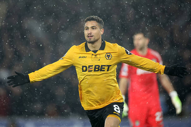 Ảnh bài viết Lý do Man Utd nên sớm chốt hạ thương vụ Joao Gomes