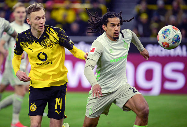 Werder Bremen và Dortmund sẽ chạm trán ở vòng đấu cuối cùng của Bundesliga.