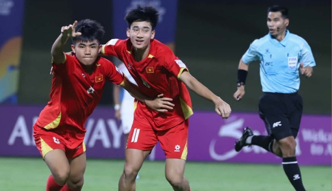 U17 Việt Nam cần giữ cái đầu lạnh trước trận U17 Úc.