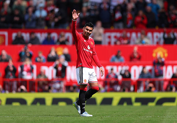 Ảnh bài viết Casemiro chia tay Man Utd trong nước mắt và sự tri ân