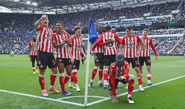 Ảnh bài viết Ngược dòng Everton, Sunderland thắp lại hy vọng dự cúp châu Âu