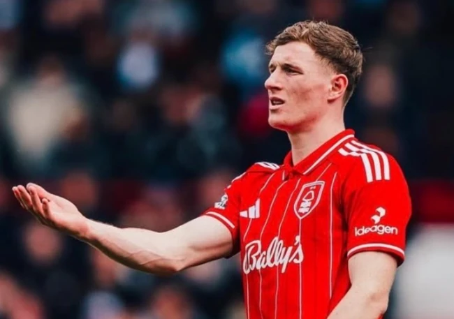 Man City tăng tốc vụ Elliot Anderson.
