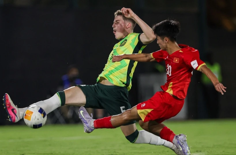 U17 Việt Nam thua 0-3 trước Australia.