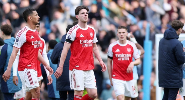 Ảnh bài viết Declan Rice vinh danh 3 ngôi sao phòng ngự của Arsenal