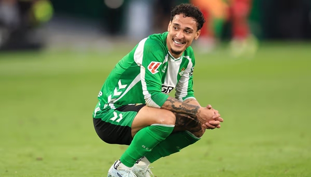 Ảnh bài viết Nỗi buồn của Antony soi chiếu bi kịch bị bỏ rơi của Maguire