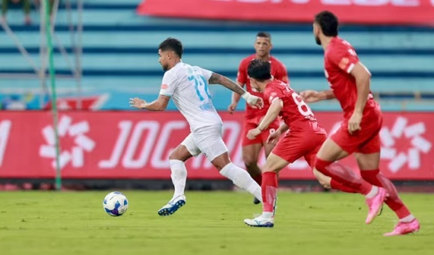 Ảnh bài viết V-League chưa hạ nhiệt sau ngôi vương CAHN