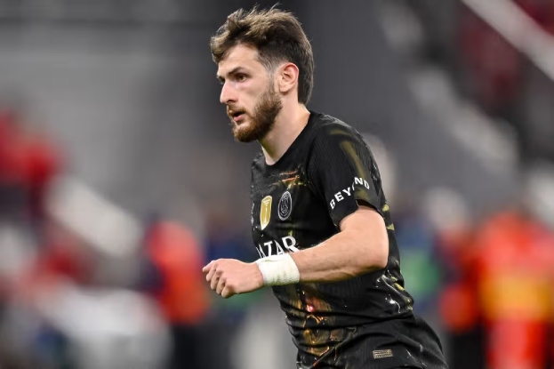 Ảnh bài viết PSG cự tuyệt, Arsenal vẫn quyết săn Kvaratskhelia