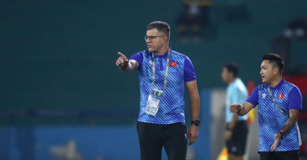 Ảnh bài viết HLV Roland đặt mục tiêu tiến xa tại U17 World Cup 2026