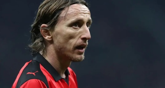 Ảnh bài viết Luka Modric ra điều kiện để tiếp tục gắn bó với AC Milan