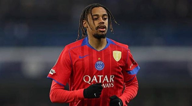 Ảnh bài viết Romano xác nhận Liverpool và Arsenal muốn có Barcola