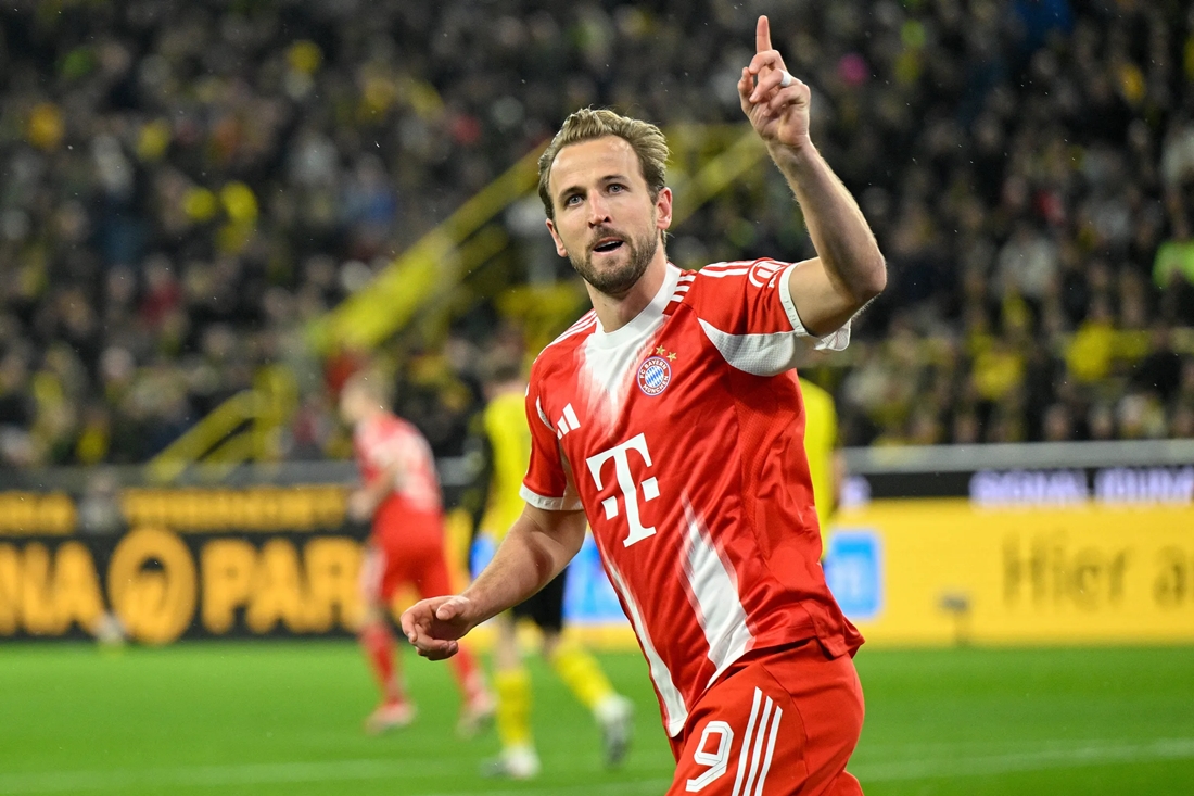 Ảnh bài viết Harry Kane lên tiếng về tương lai trước tin đồn tới Barca