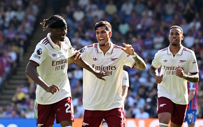 Ảnh bài viết Thắng hú vía Palace, Arsenal trọn niềm vui ngày hạ màn Ngoại hạng Anh