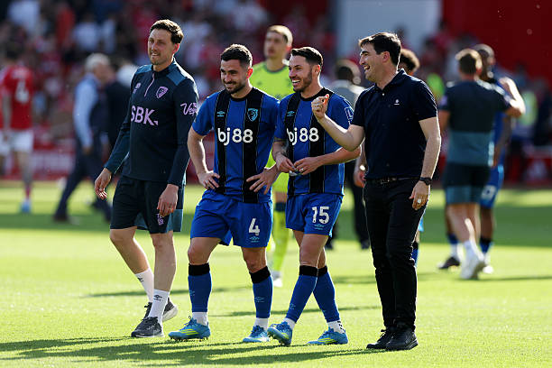 Ảnh bài viết Iraola chia tay Bournemouth bằng tấm vé dự Europa League
