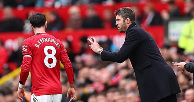 Ảnh bài viết Michael Carrick tin Bruno Fernandes sẽ ở lại Man Utd