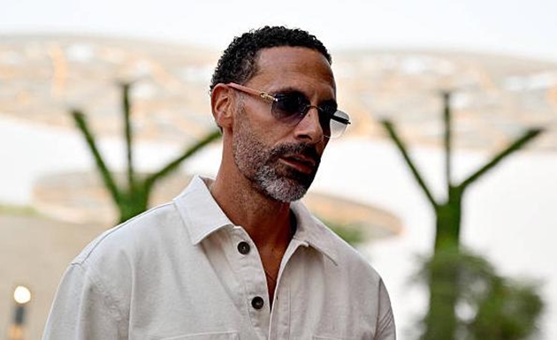 Ảnh bài viết Rio Ferdinand giục Man Utd đón chữ ký 0 đồng từ Barca