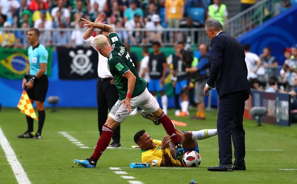 Layun giẫm chân và khoảnh khắc thay đổi mọi thứ.