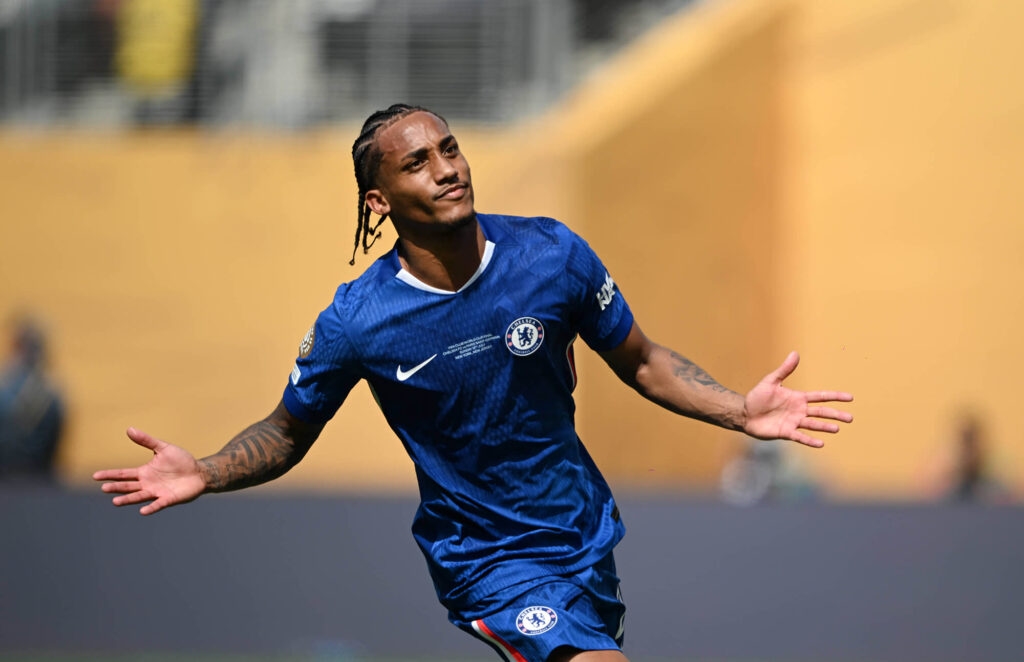Ảnh bài viết Chelsea từ chối Barca vụ Joao Pedro, bỏ qua sao Newcastle