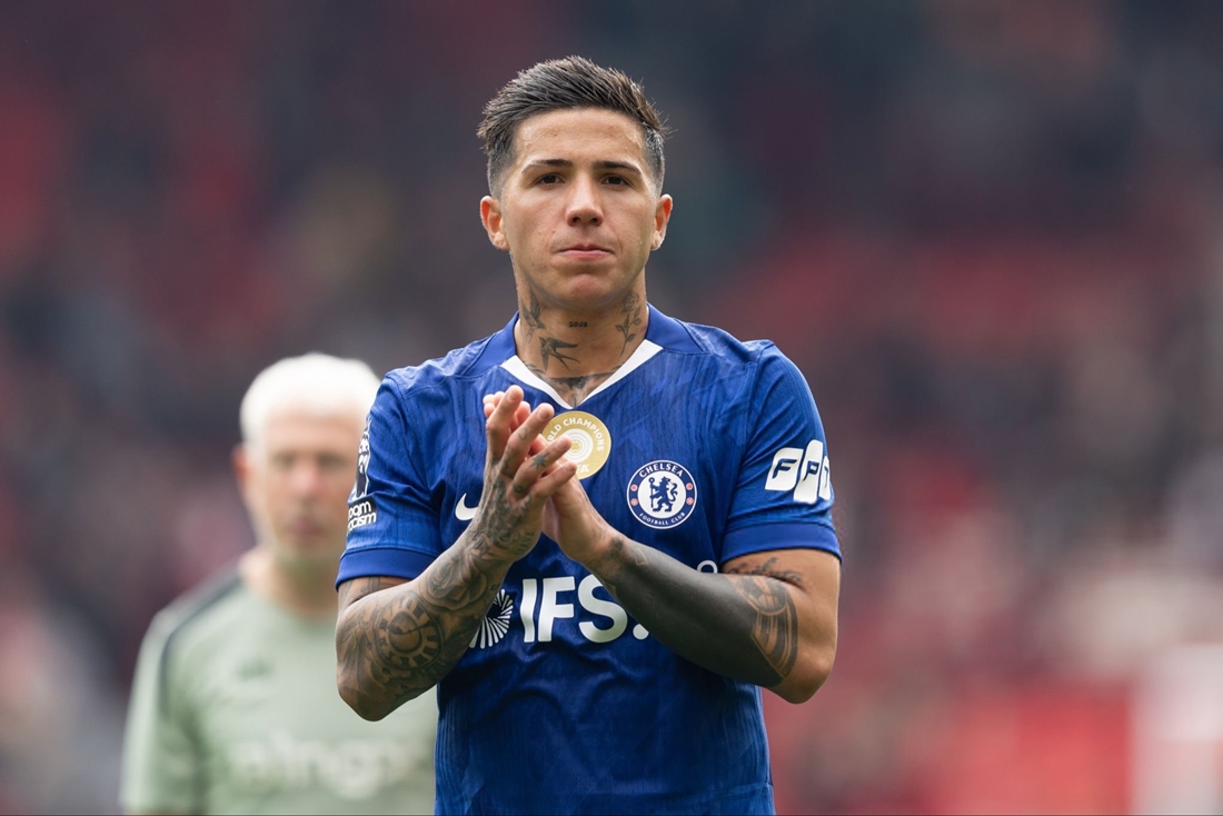 Ảnh bài viết Man City phớt lờ Enzo Fernandez, theo đuổi Elliot Anderson