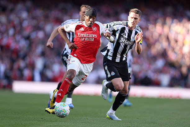 Ảnh bài viết CĐV Chelsea tiếc nuối nhìn Madueke vô địch cùng Arsenal